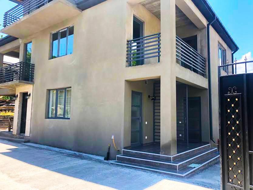 Verona Apartment Dushet'i Esterno foto