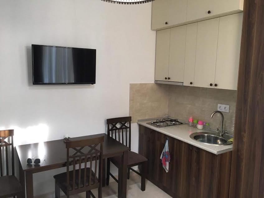 Verona Apartment Dushet'i Esterno foto