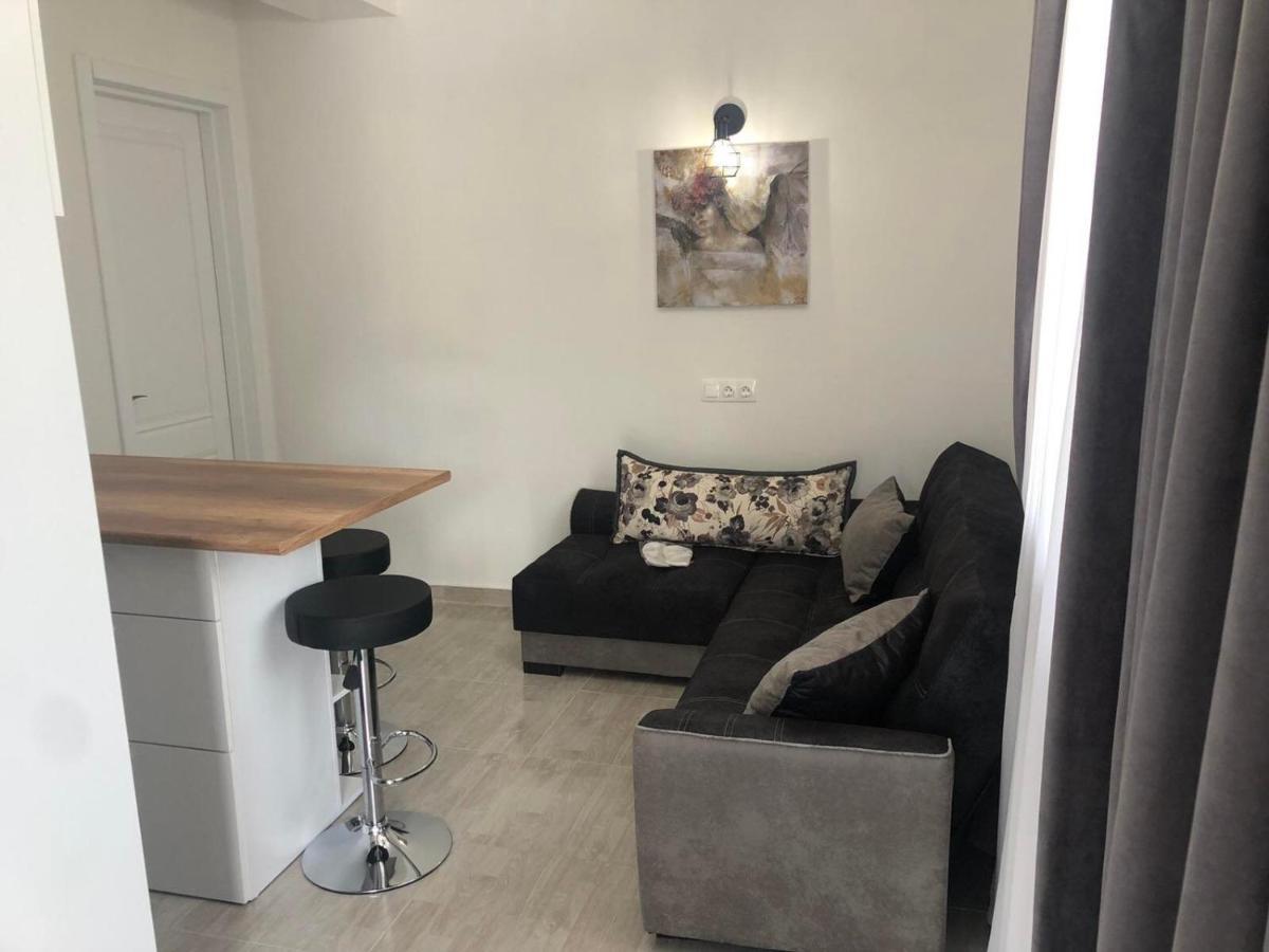 Verona Apartment Dushet'i Esterno foto