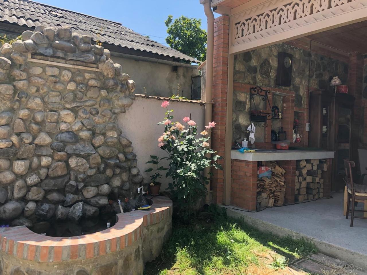 Verona Apartment Dushet'i Esterno foto