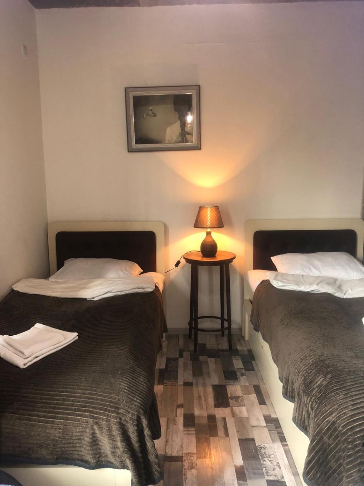 Verona Apartment Dushet'i Esterno foto
